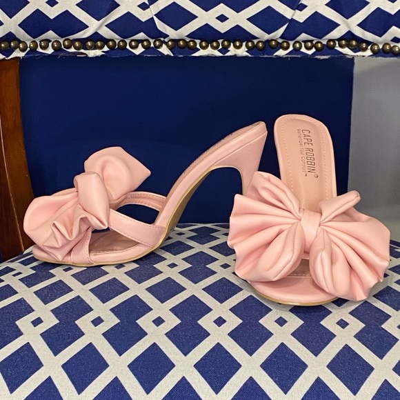Pink big bow high heel mule sandals Cape Robbin Sz 10 - Picture 1 of 5